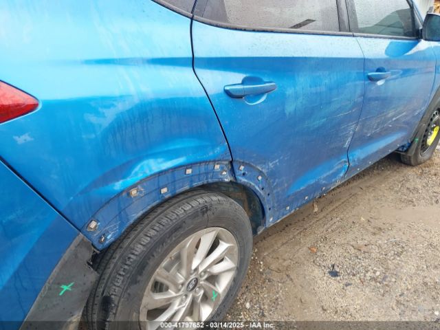 KM8J23A47HU420632 Hyundai TUCSON SE