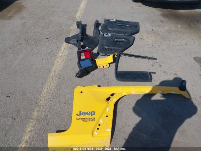 1C4HJXDN6KW593281 Jeep Wrangler Unlimited Sport S 4x4