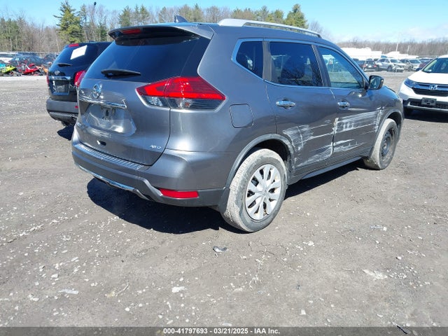 JN8AT2MV0HW279217 Nissan ROGUE S