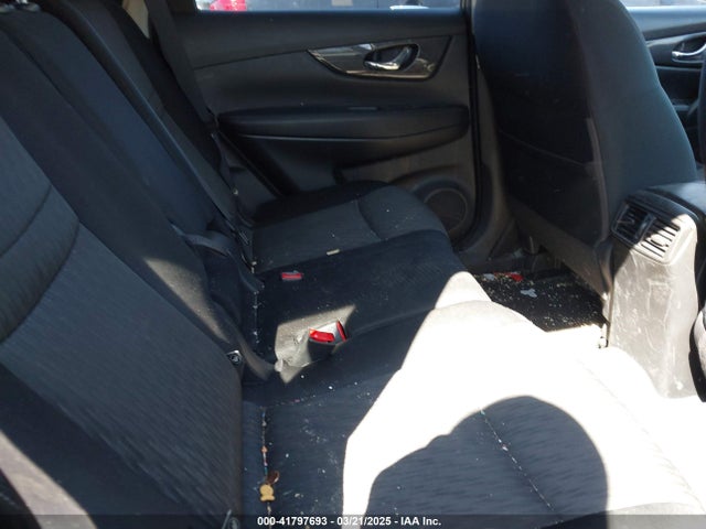 JN8AT2MV0HW279217 Nissan ROGUE S