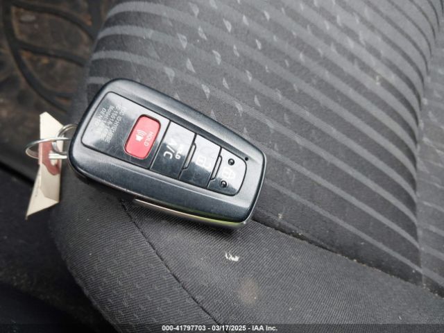 JTDKARFP0H3016014 Toyota Prius Prime Plus