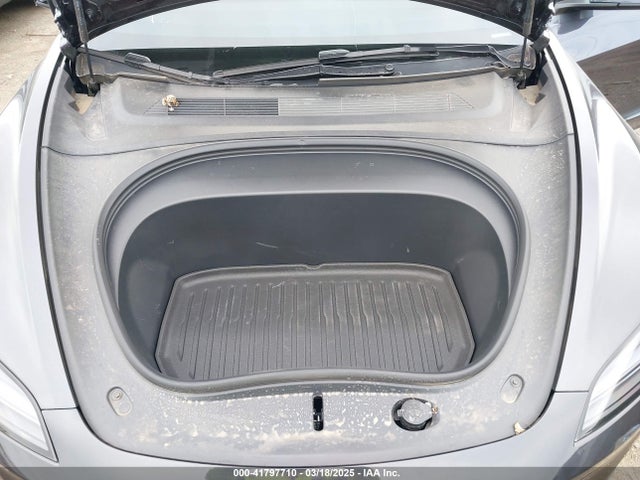 2024 TESLA MODEL 3 5YJ3E1EA2RF847638 Photo 9