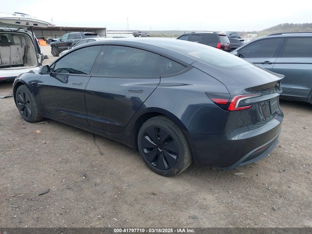 2024 TESLA MODEL 3 5YJ3E1EA2RF847638 Photo 2