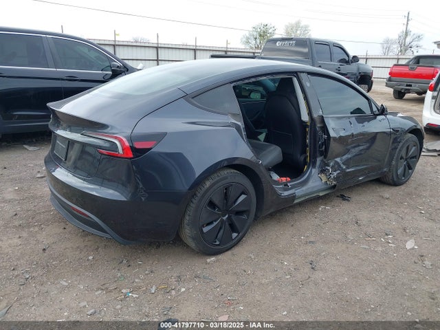 2024 TESLA MODEL 3 5YJ3E1EA2RF847638 Photo 3