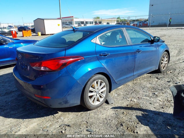5NPDH4AE5FH586590 Hyundai ELANTRA SE