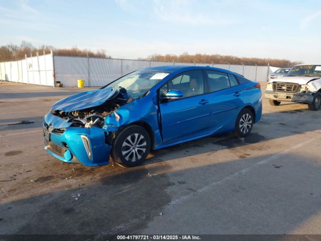 JTDL9RFU2K3013061 Toyota Prius Le