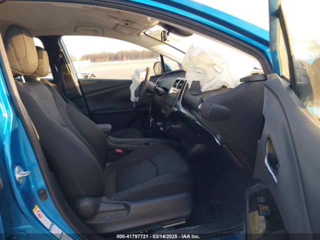 JTDL9RFU2K3013061 Toyota Prius Le