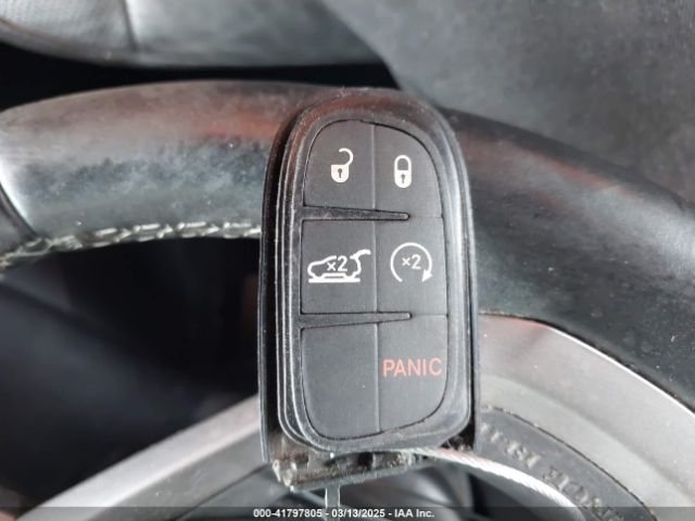 1C4PJLMX0MD207782 Jeep Cherokee 80th Anniversary Fwd