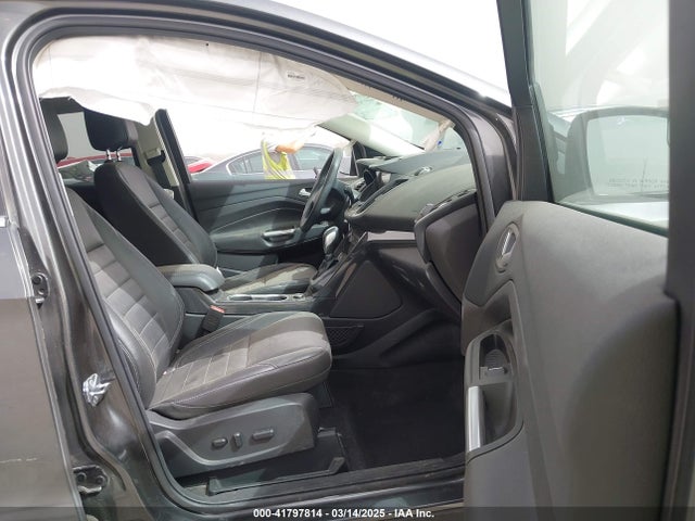 1FMCU0J92GUB06673 Ford 2016