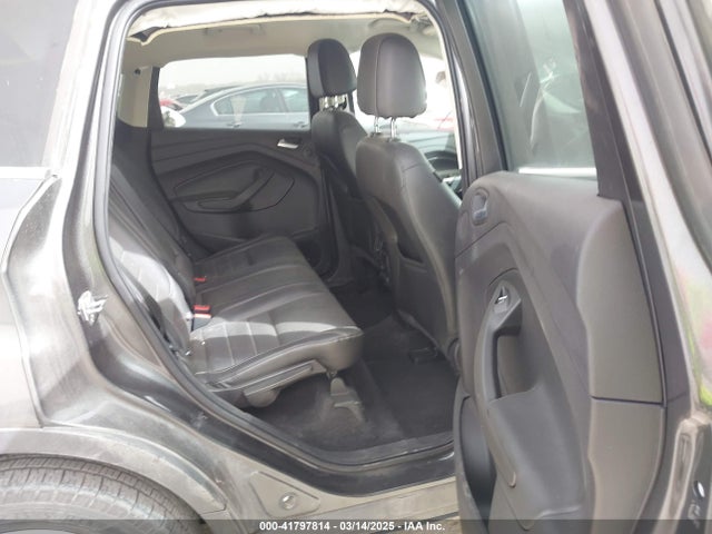 1FMCU0J92GUB06673 Ford 2016