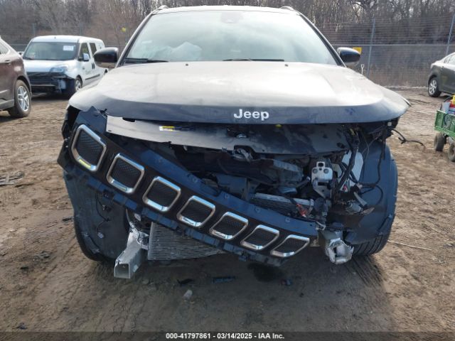 3C4NJDCB6NT150079 Jeep Compass Limited 4x4