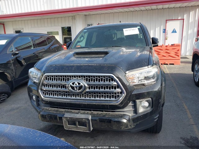 5TFAZ5CN0HX053573 Toyota Tacoma Trd Sport