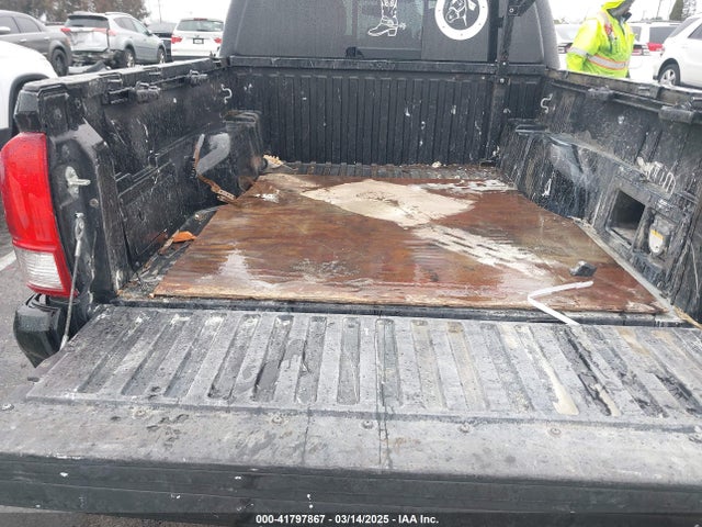 5TFAZ5CN0HX053573 Toyota Tacoma Trd Sport