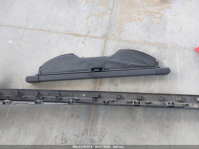 1FMCU0G93HUB01510 Ford ESCAPE SE