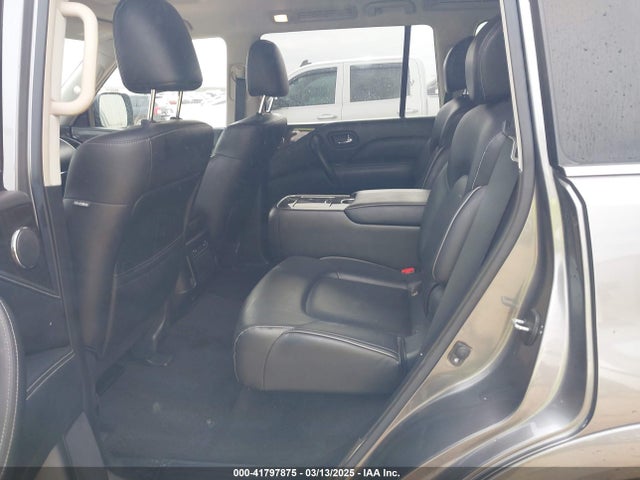 JN8AZ2AF9M9718838 Infiniti QX80 LUXE
