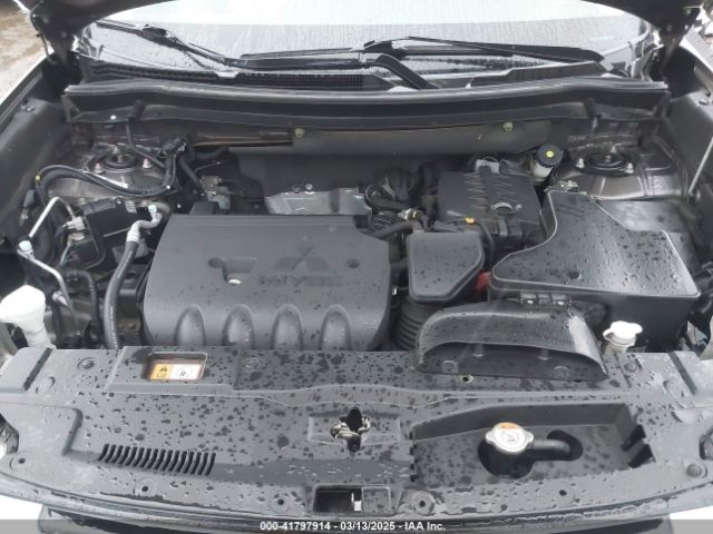 2017 MITSUBISHI OUTLANDER JA4AD3A36HZ063172 Photo 9