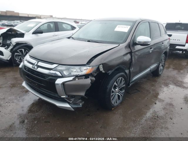 2017 MITSUBISHI OUTLANDER JA4AD3A36HZ063172 Photo 1
