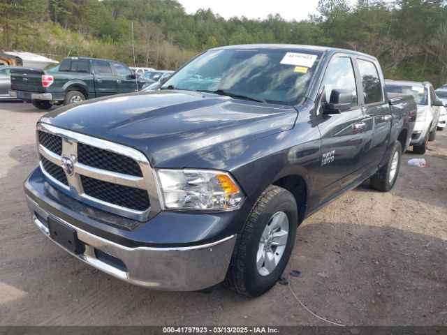 1C6RR6LG4HS670828 RAM 1500 Slt  4x2 5'7 Box