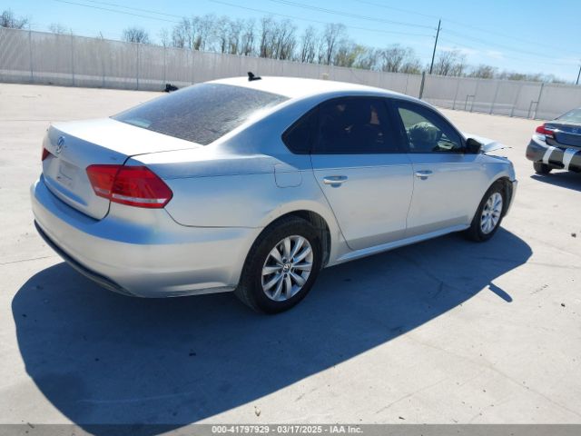1VWAT7A32EC120334 Volkswagen Passat 1.8t Wolfsburg Edition