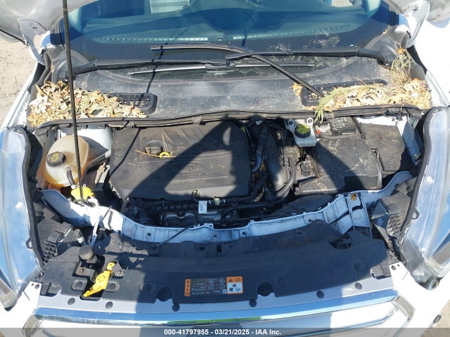 1FMCU9HD2JUB73344 Ford ESCAPE SEL