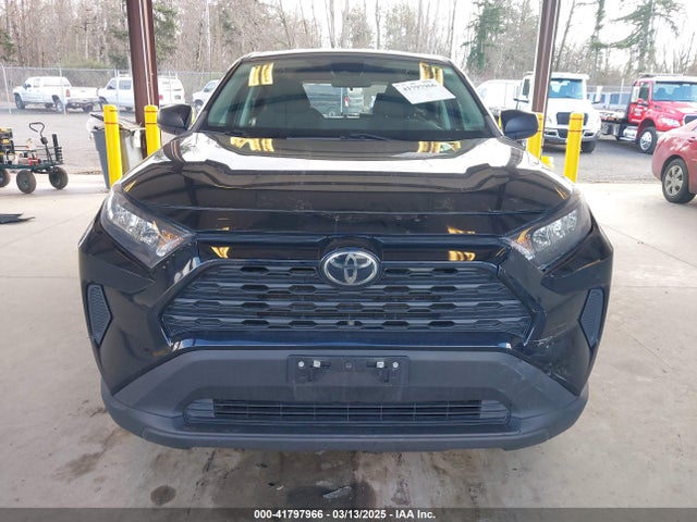 2T3F1RFV0NW283419 Toyota RAV4 LE