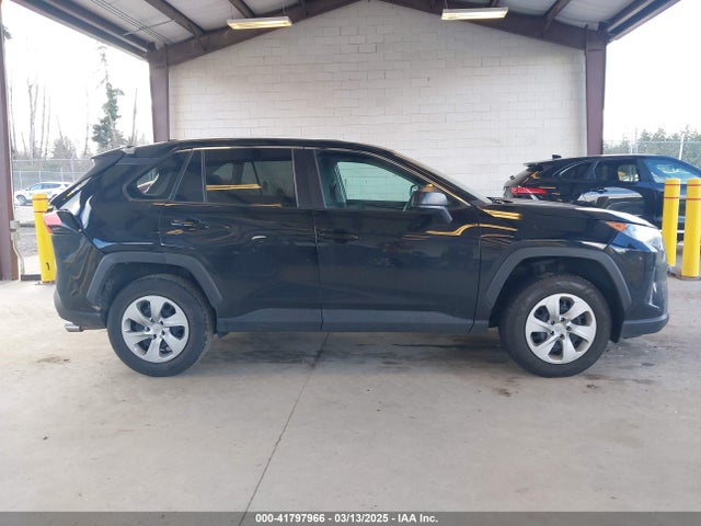 2T3F1RFV0NW283419 Toyota RAV4 LE