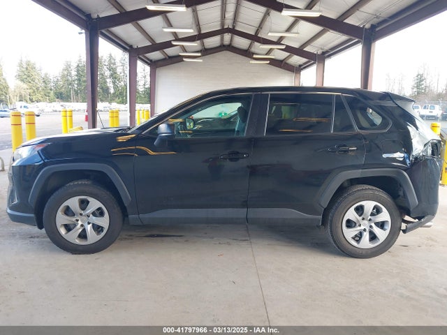 2T3F1RFV0NW283419 Toyota RAV4 LE