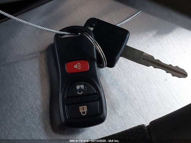 1N6AD0ER2KN759977 Nissan 2019