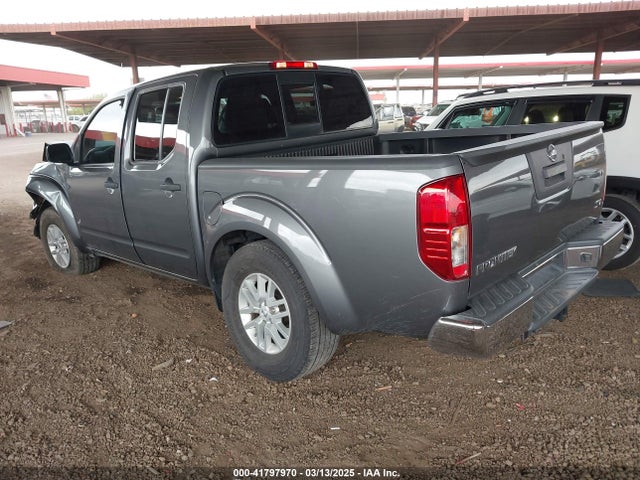 1N6AD0ER2KN759977 Nissan 2019