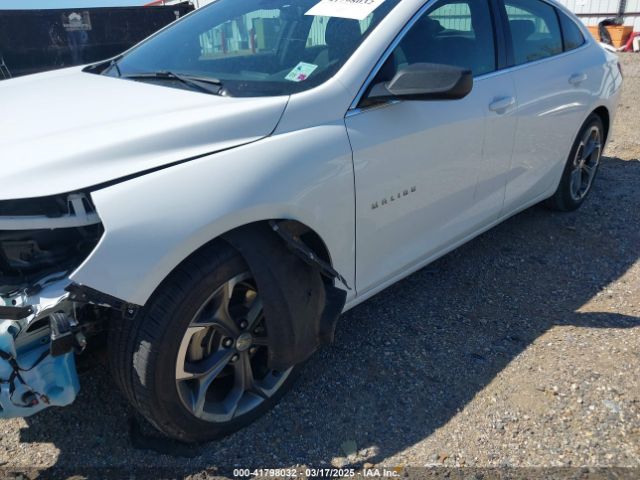 1G1ZG5ST4KF228471 Chevrolet MALIBU RS