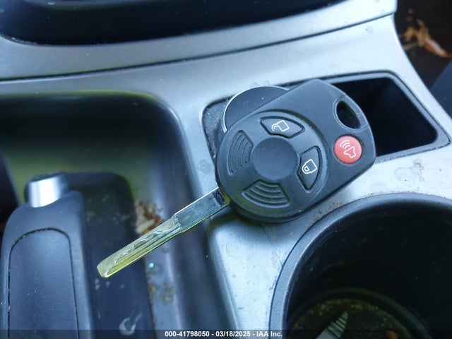 1FMCU9G93EUD56416 Ford ESCAPE SE