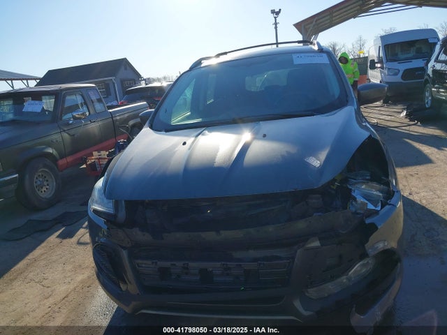 1FMCU9G93EUD56416 Ford ESCAPE SE