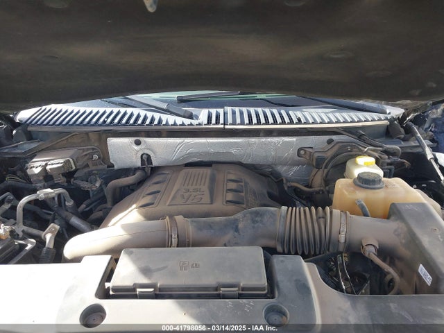 1FMJU1JT2HEA68673 Ford Expedition Xlt