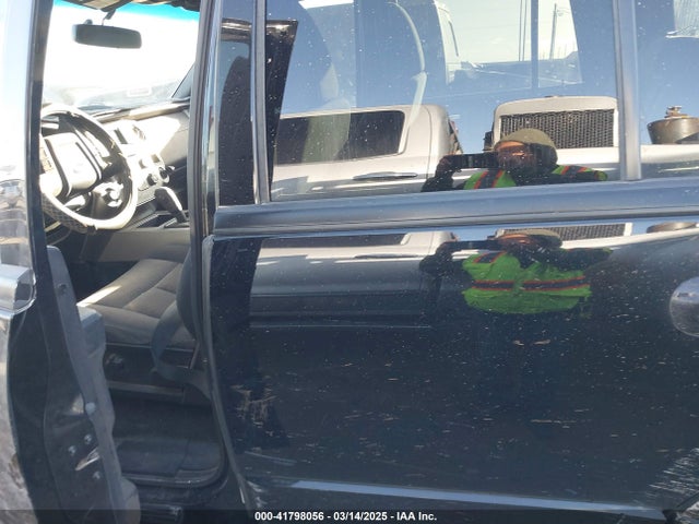 1FMJU1JT2HEA68673 Ford Expedition Xlt