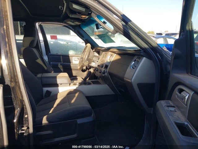 1FMJU1JT2HEA68673 Ford Expedition Xlt