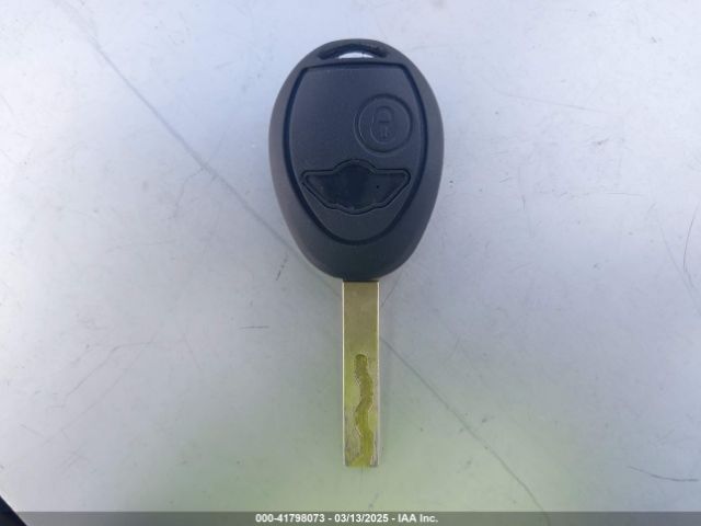 2004 MINI COOPER S WMWRE33474TD75980 Photo 10