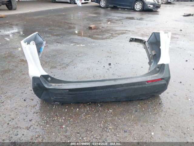2T3W1RFV6LW098031 Toyota Rav4 Xle