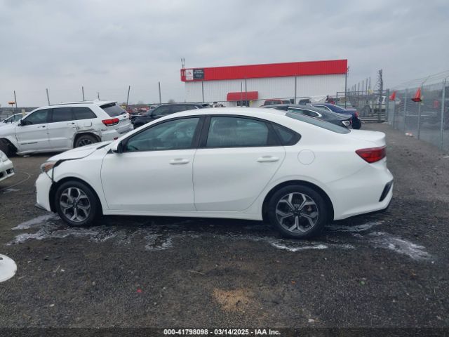 3KPF24AD2LE201231 KIA Forte Lxs