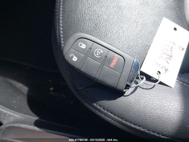ZACCJBDB8JPH11684 Jeep Renegade Limited 4x4