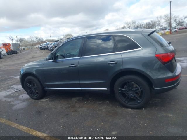 WA1C2AFP8HA066572 Audi Q5 2.0t Premium