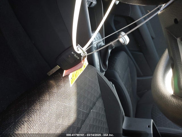 3KPA24ADXPE604180 KIA RIO S
