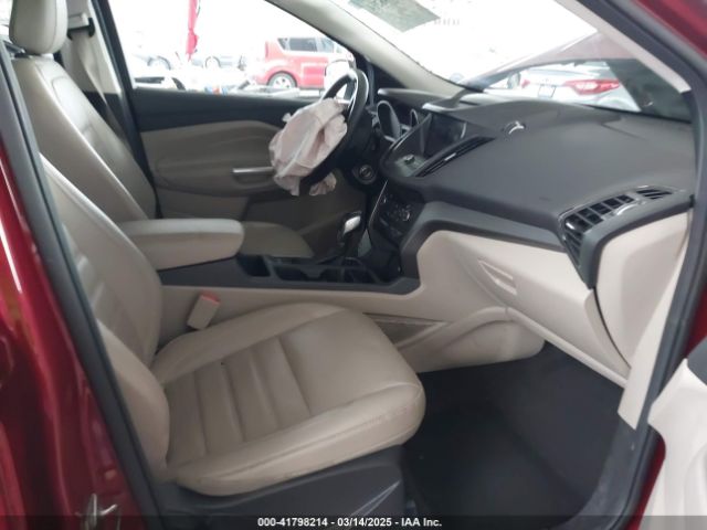 1FMCU0HD7JUA86051 Ford ESCAPE SEL