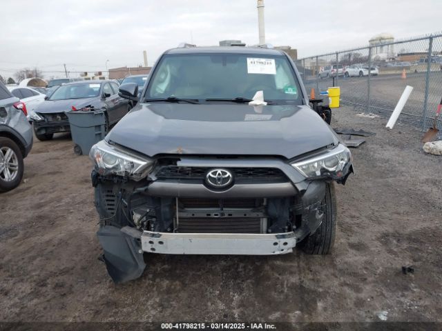 JTEZU5JR2J5175663 Toyota 4runner Sr5 Premium