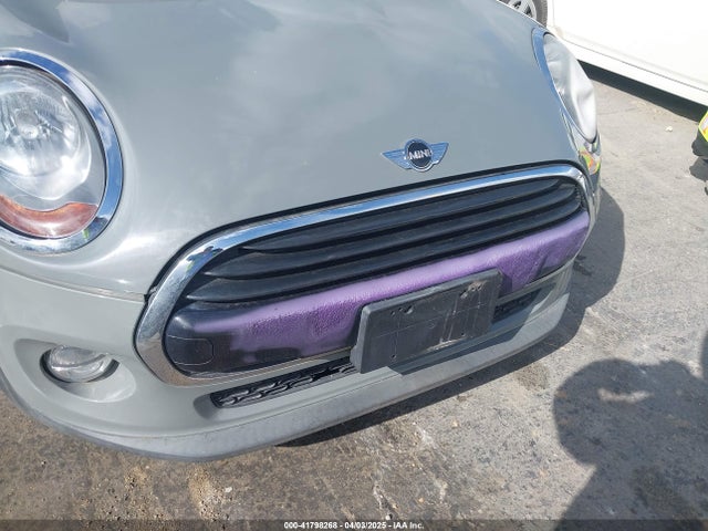 WMWWG5C5XG3A83049 Mini COOPER CONVERTIBLE