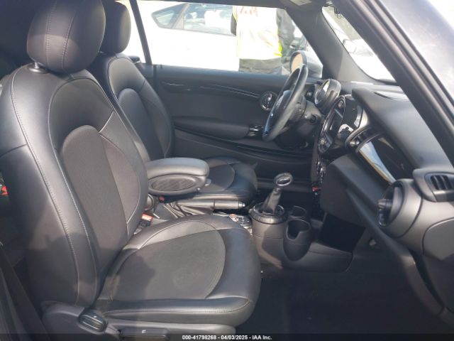 2016 MINI CONVERTIBLE WMWWG5C5XG3A83049 Photo 4