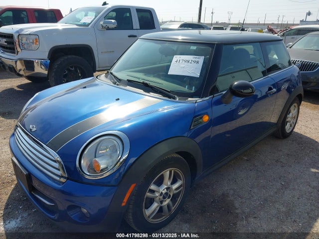 2012 MINI COOPER WMWSU3C59CT541411 Photo 1