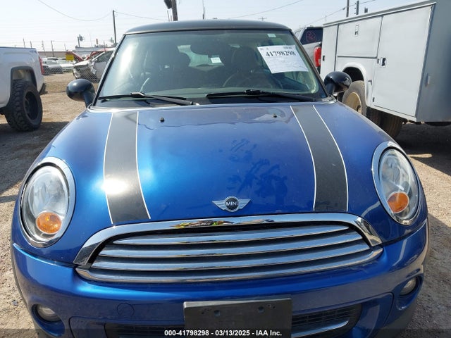 2012 MINI COOPER WMWSU3C59CT541411 Photo 5