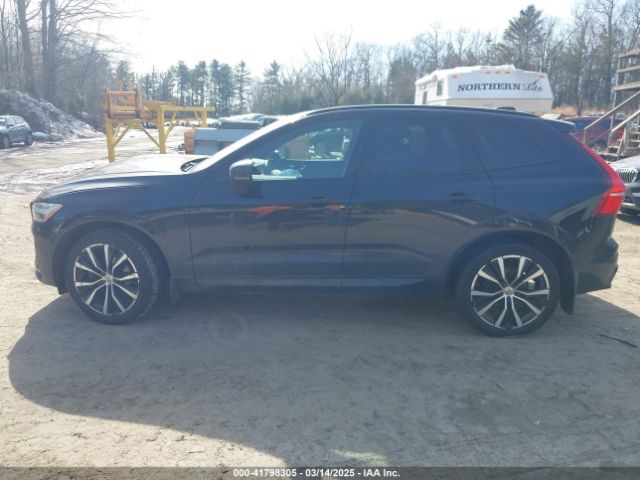 YV4L12RW1P1226384 Volvo Xc60 B5 Plus Dark Theme