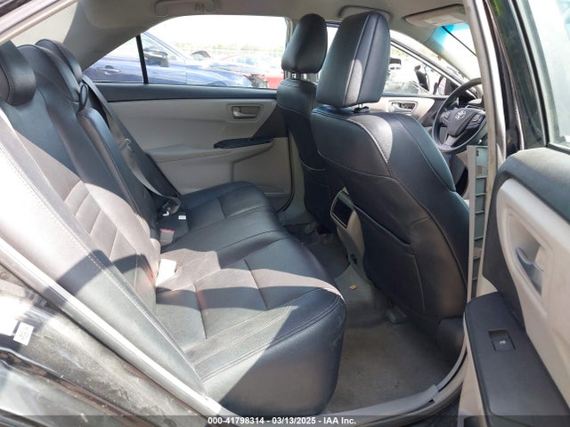 4T1BF1FK8HU412933 Toyota CAMRY LE