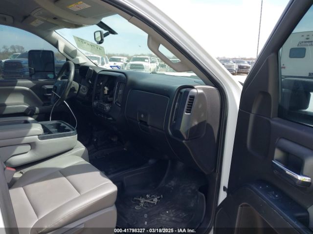 1GC1KUEG3GF245328 Chevrolet Silverado 2500hd Wt